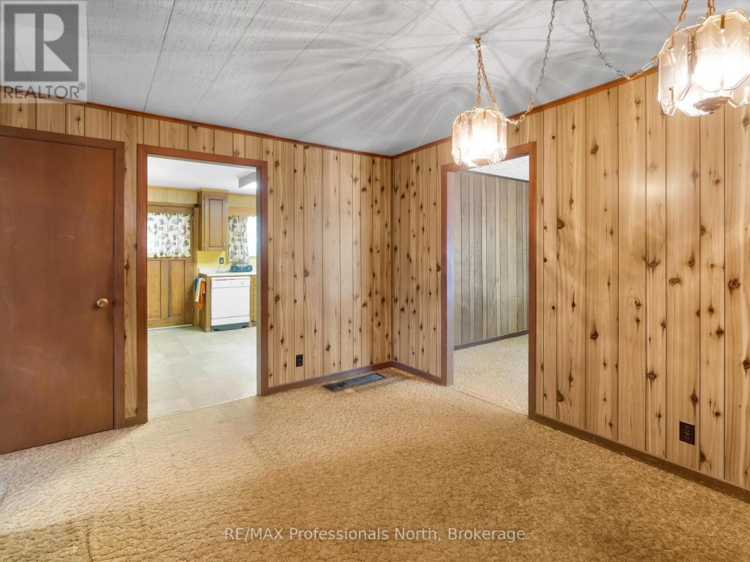 1716 GRAVENHURST PARKWAY, 