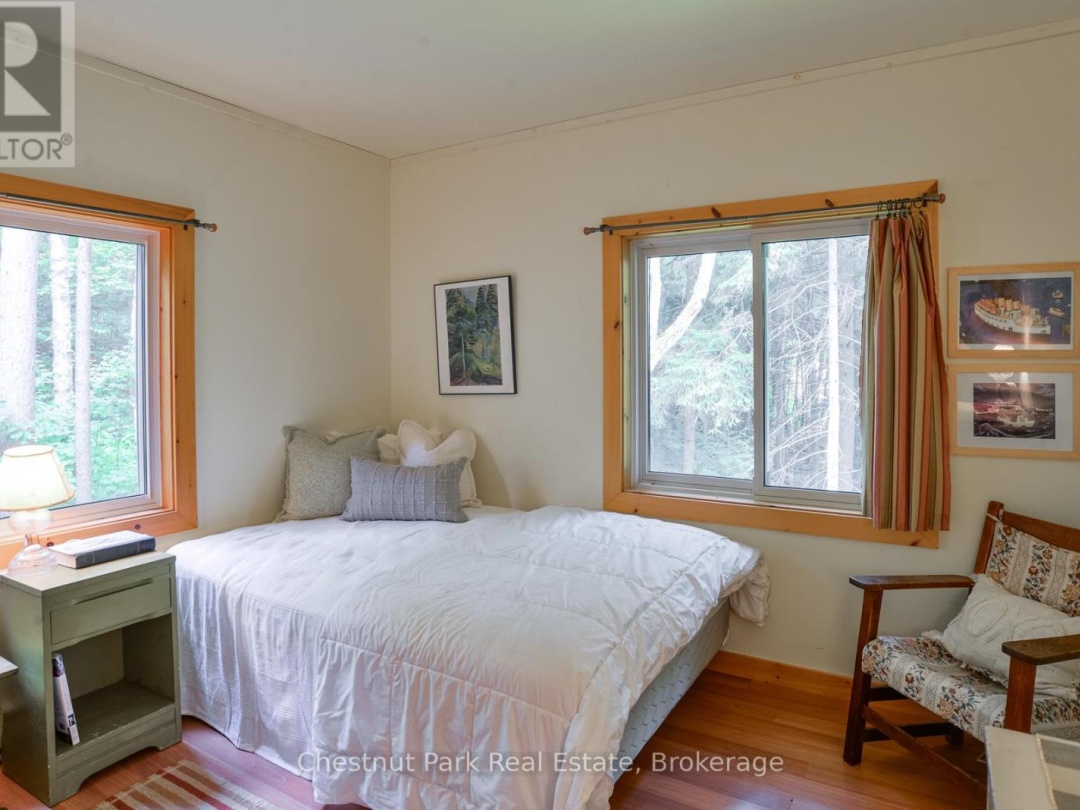 26 Island 26Lm, Lake Muskoka