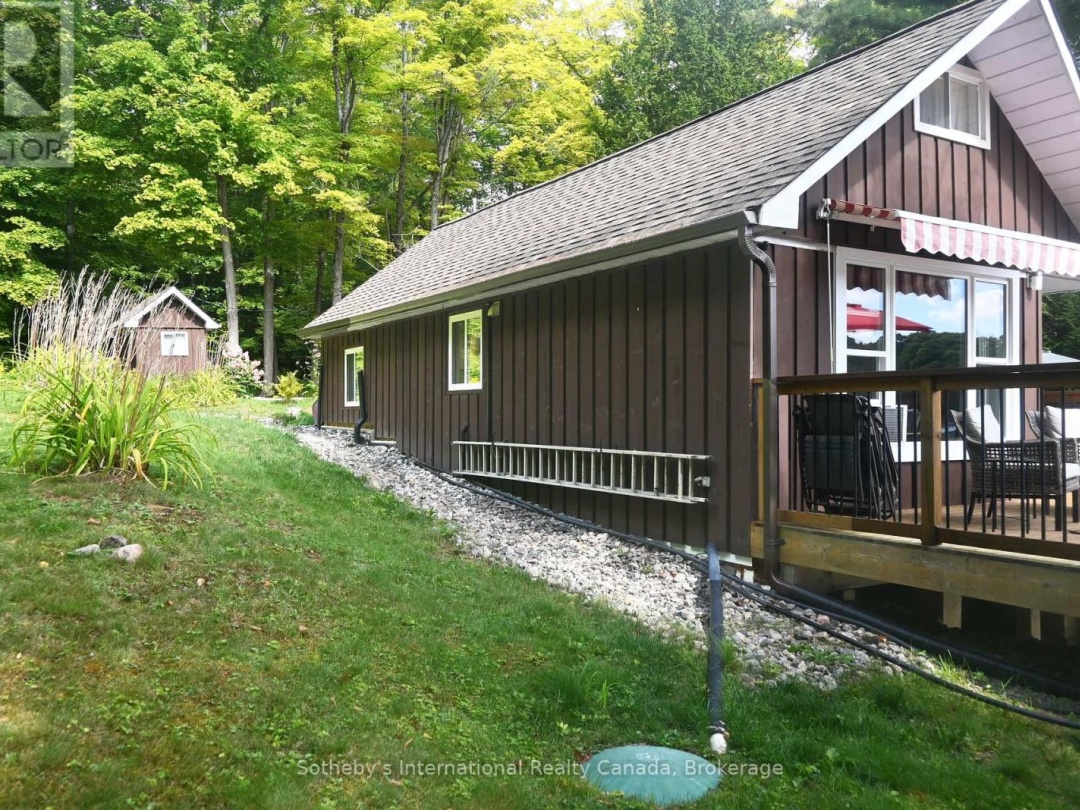 28 PINEWOOD ROAD, 