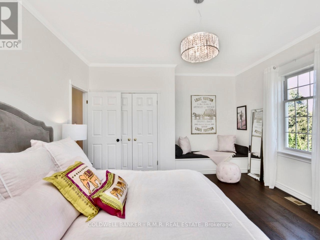10 ARMITAGE AVENUE, 
