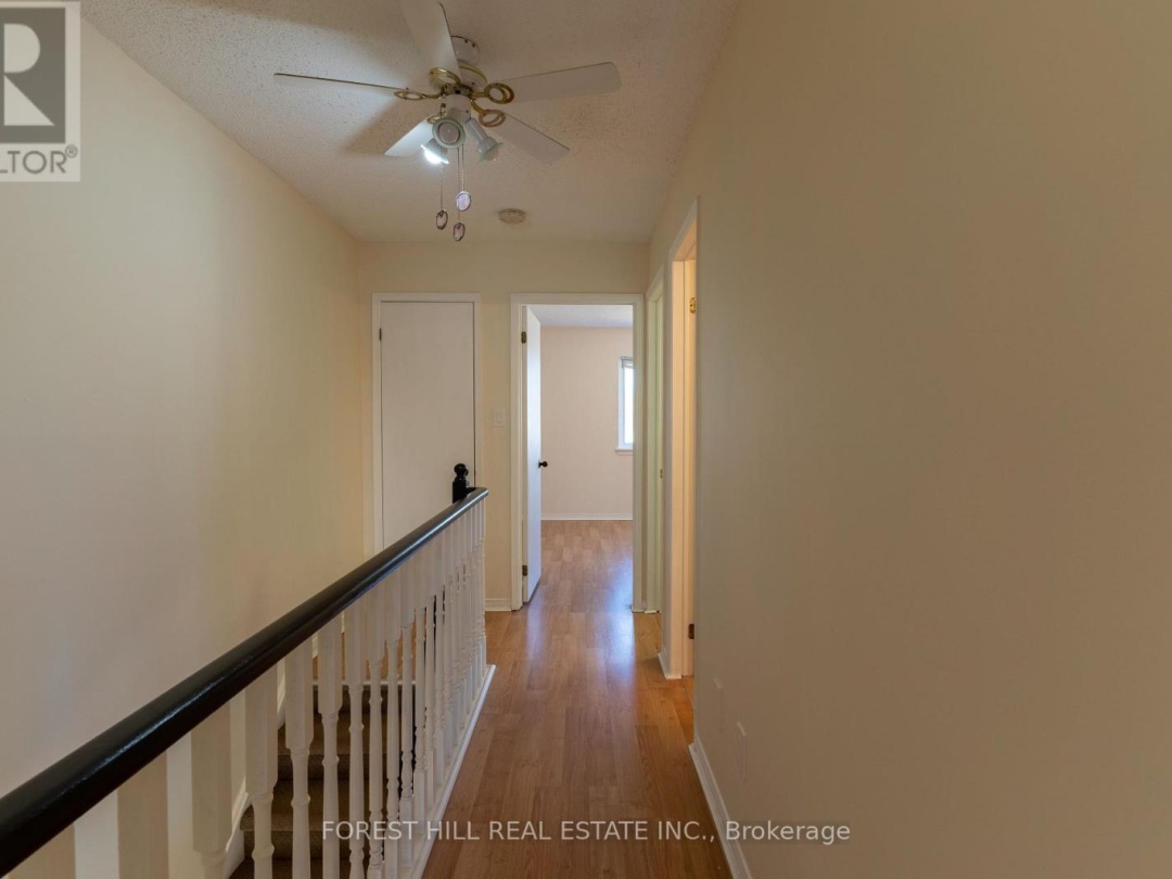 21 - 21 LAGUNA PARKWAY, Lake Simcoe