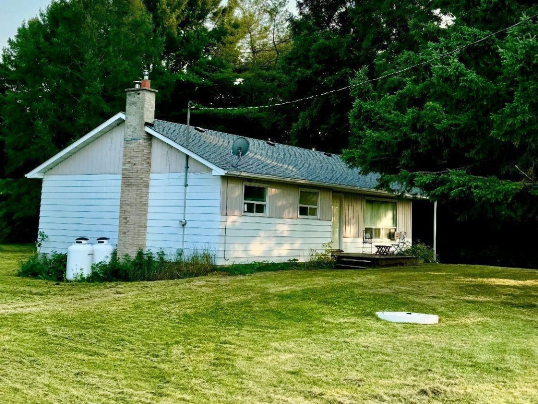 1860 B THORAH CONCESSION 11, 