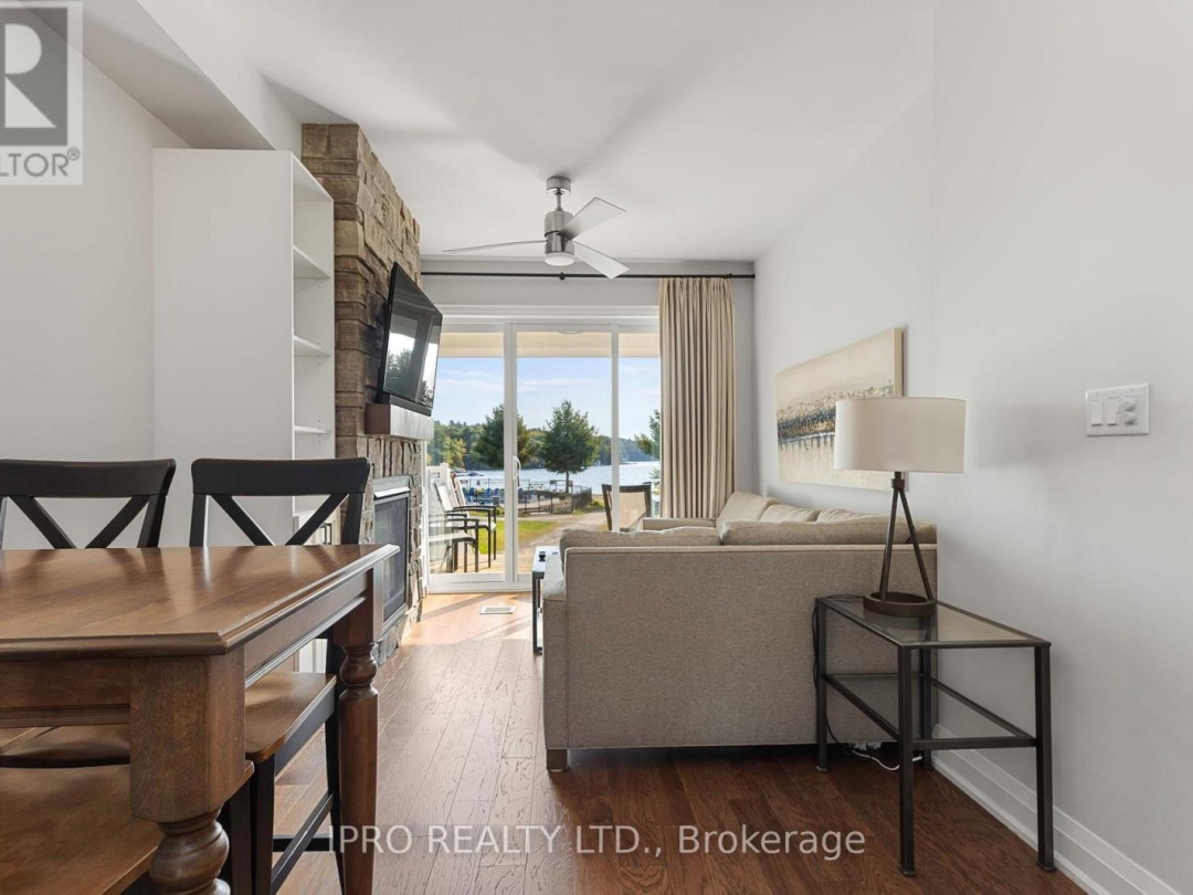 16 1869 Muskoka Rd 118 West Road, Lake Muskoka