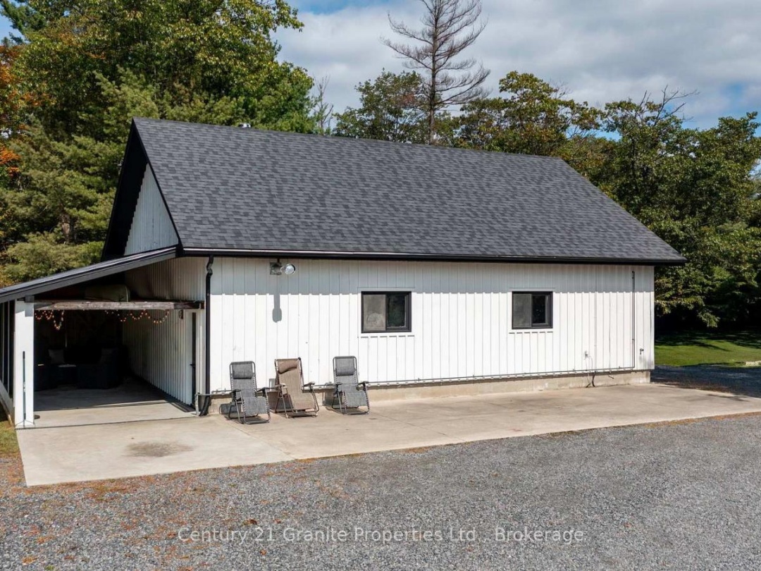 8 BARTLETT DRIVE, 
