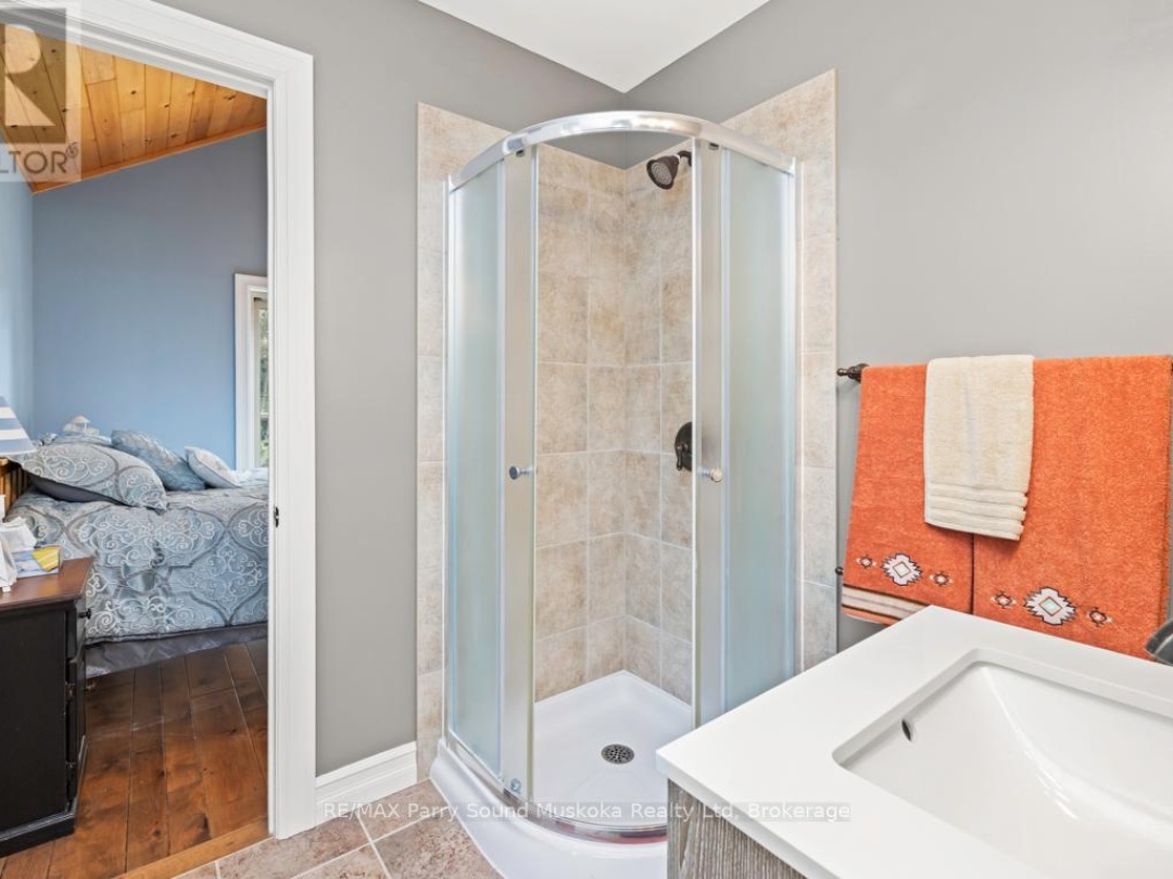 32A STERNER DRIVE, 