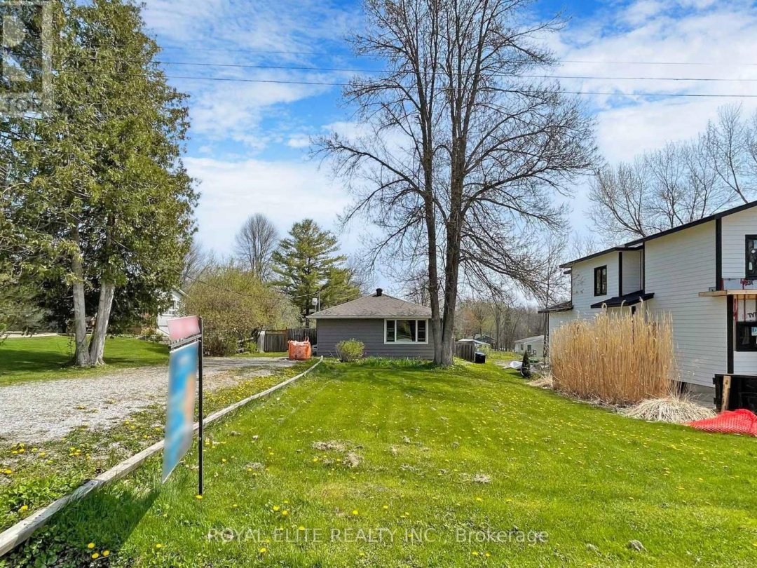 3965 Hilltop Road, Ramara