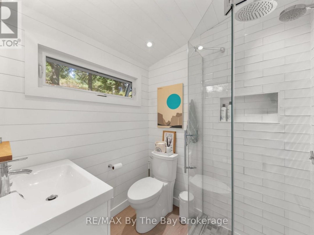 18152 GEORGIAN BAY SHORE, 