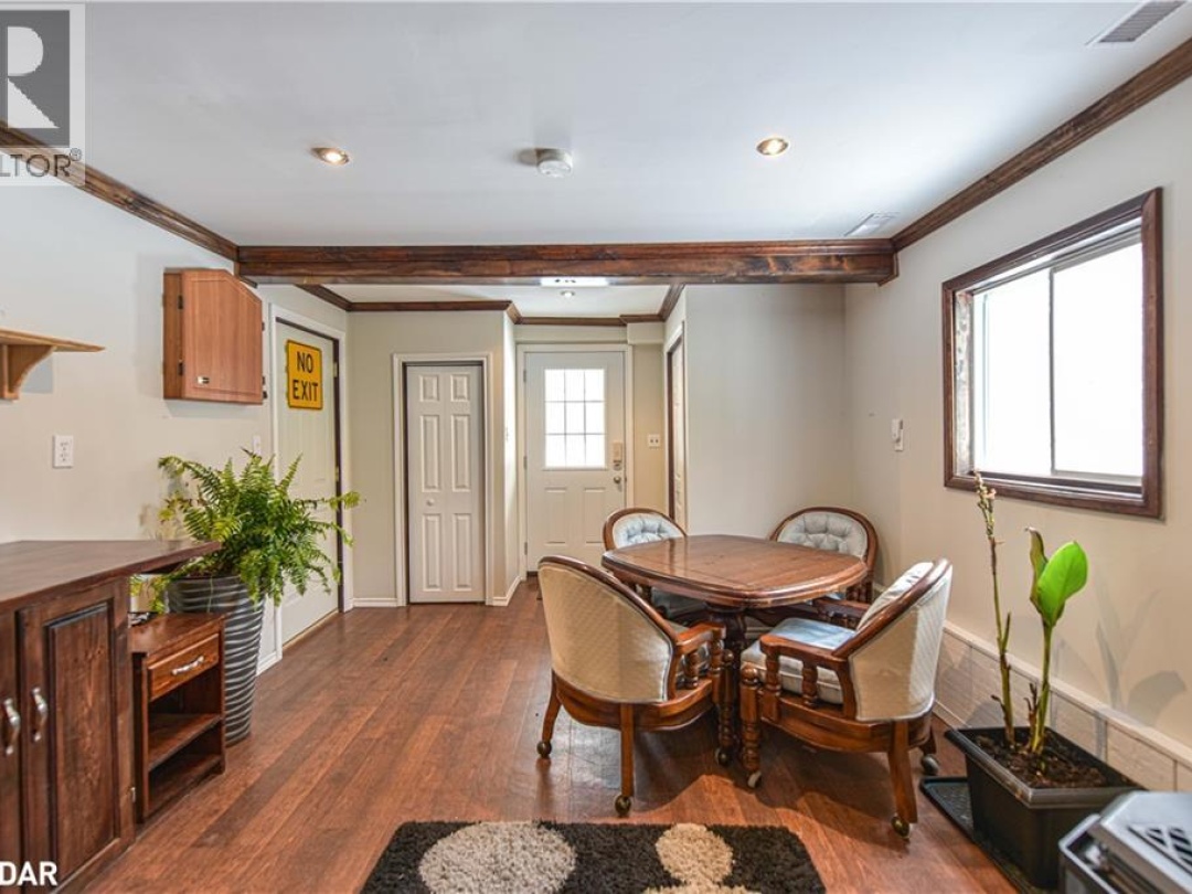 7187 BEACH Drive, 
