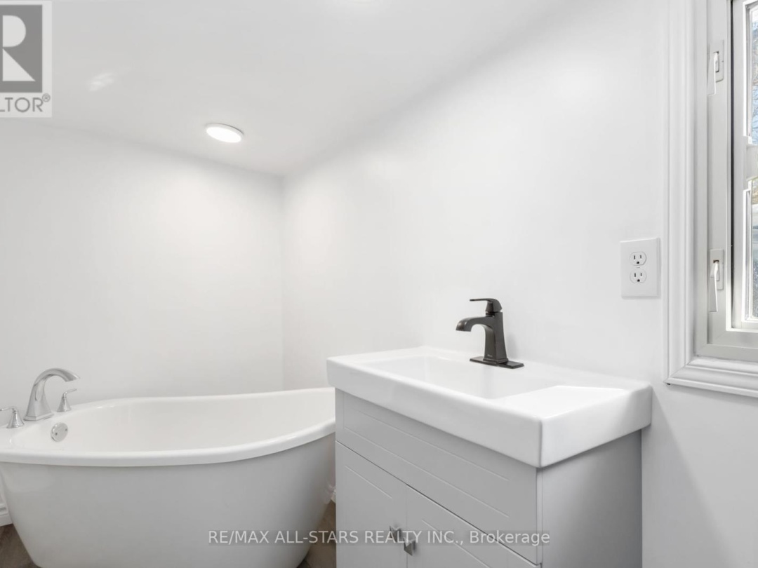 67 MURRAY STREET, 