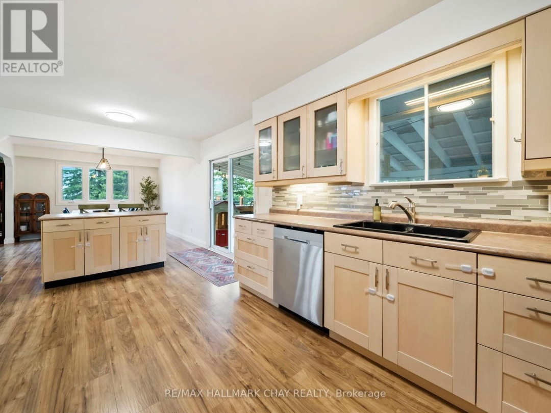 5 DEMONT DRIVE, 