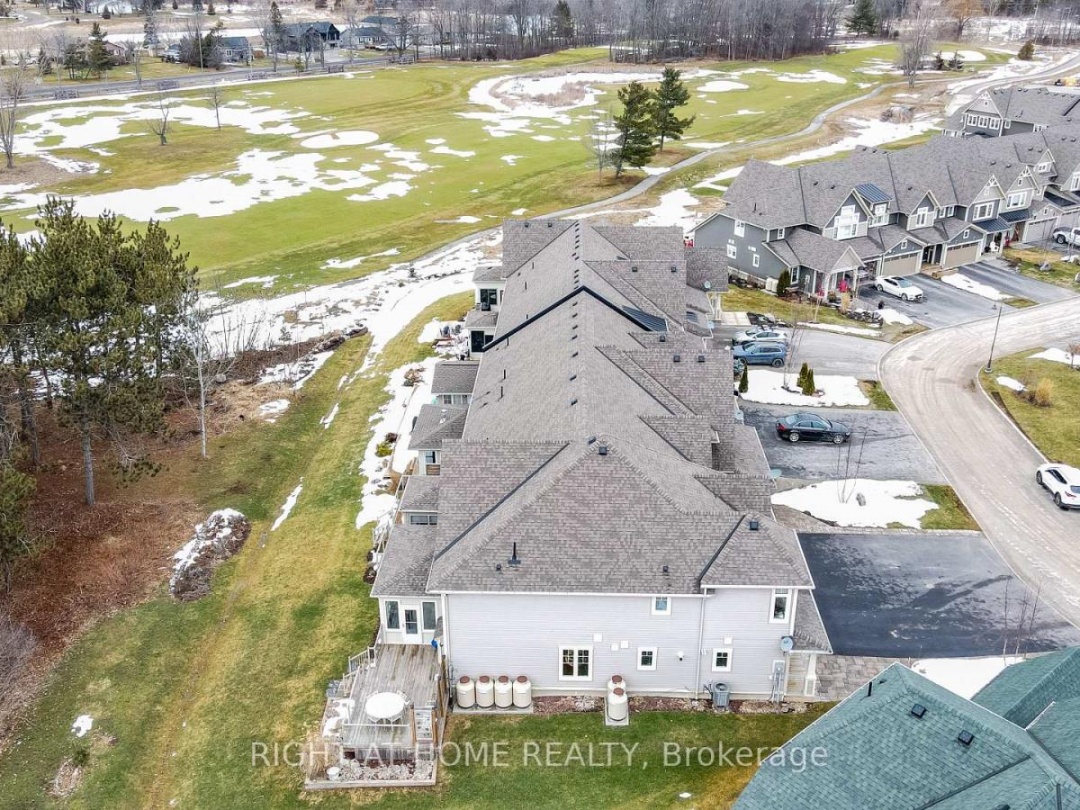 28 Masters Crescent, Georgian Bay
