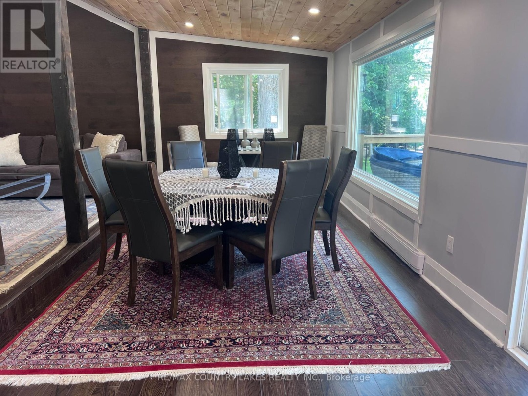 10 ROCKSIDE LANE, 