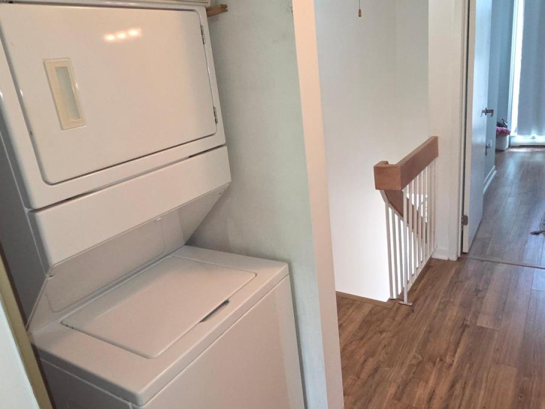 24 - 4 PARADISE BOULEVARD, 