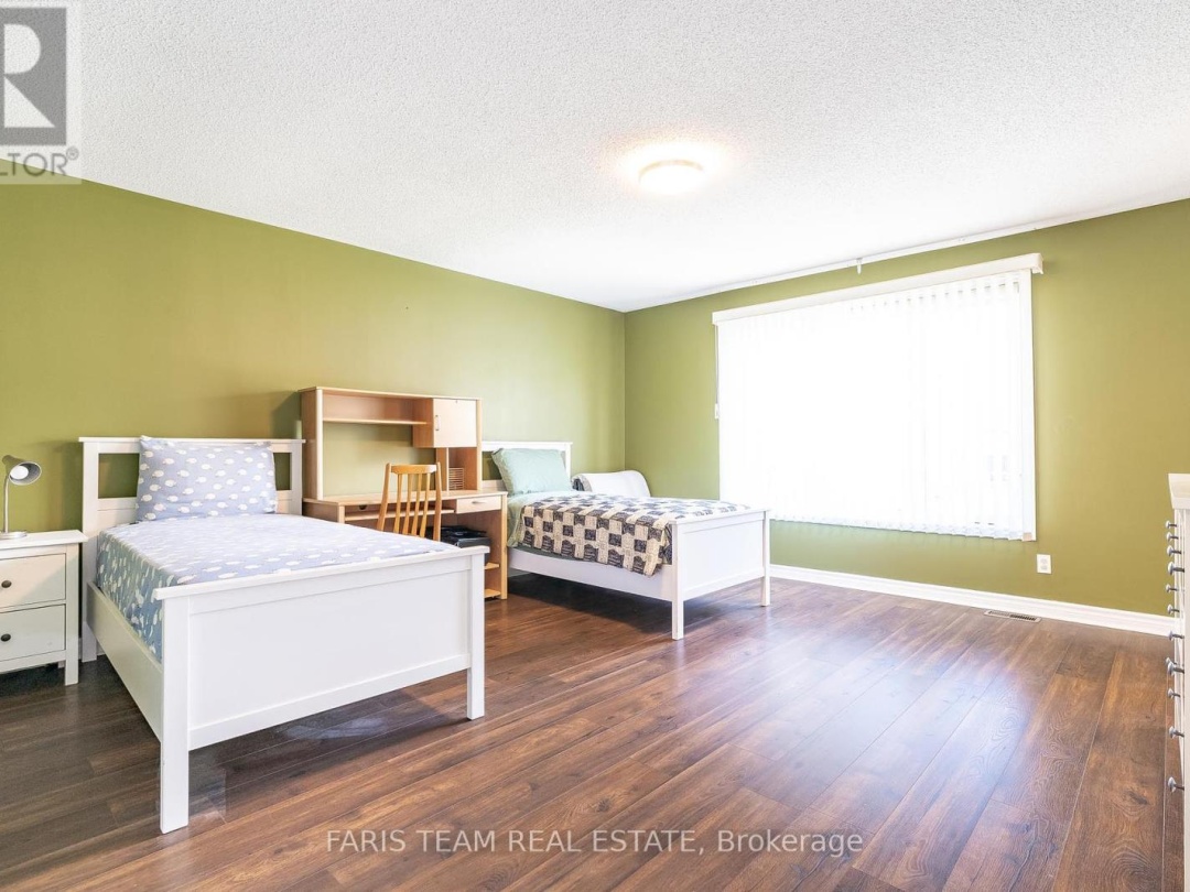 325 Brewery Lane, Orillia