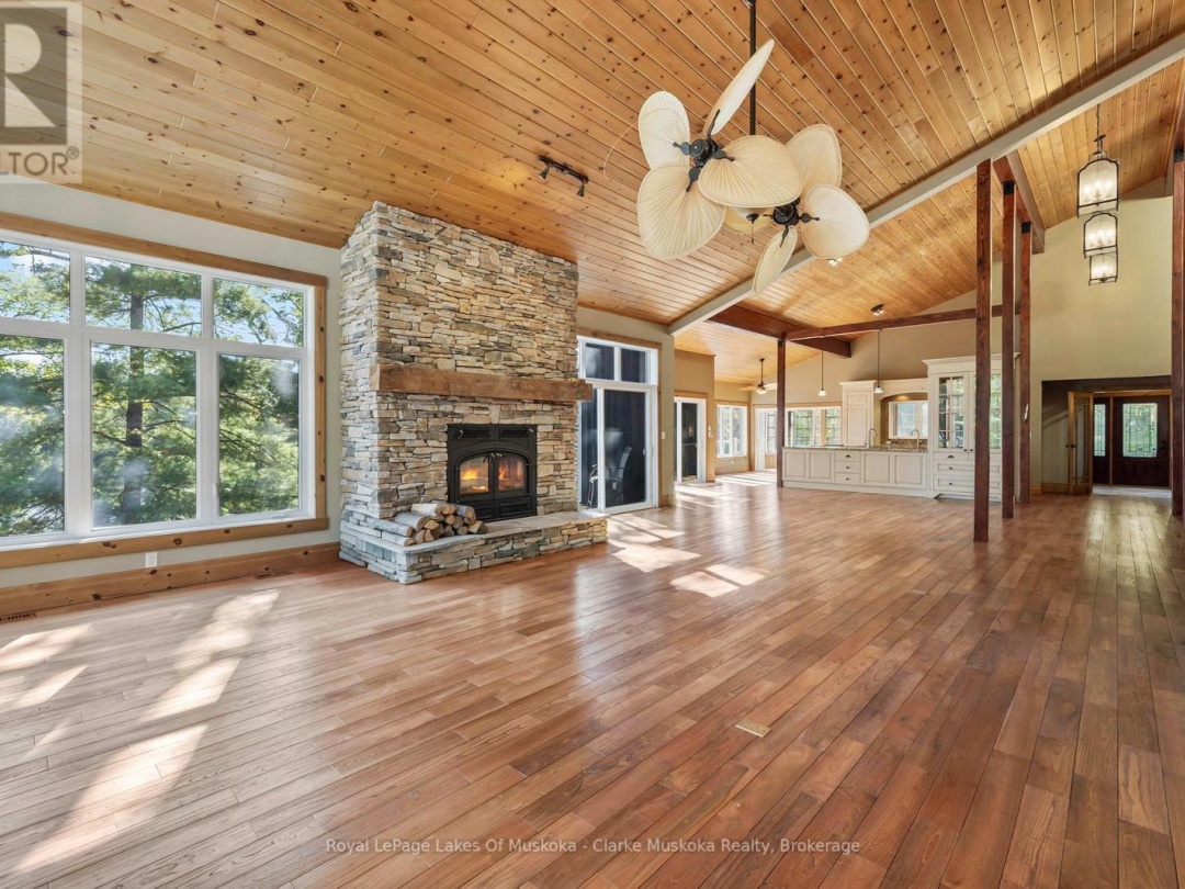 1064 ROAD 3200 & 0 PARKERS POINT ROAD, Lake Muskoka
