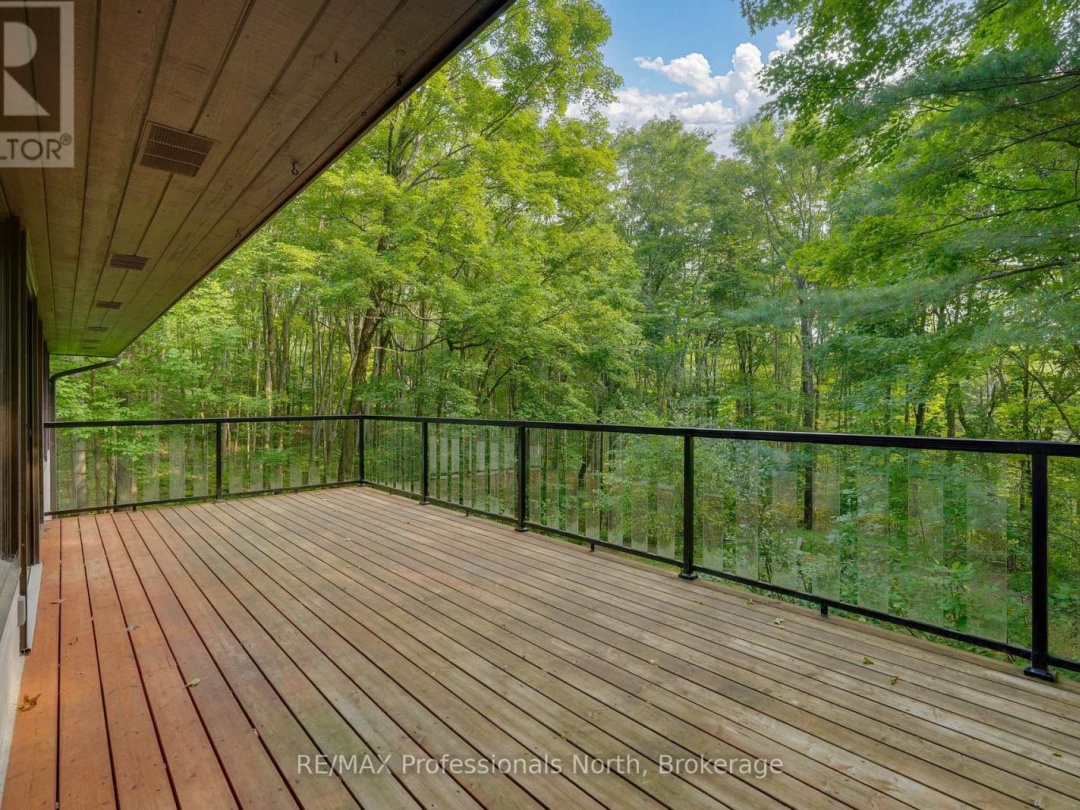 64 WOODLAND DRIVE, 