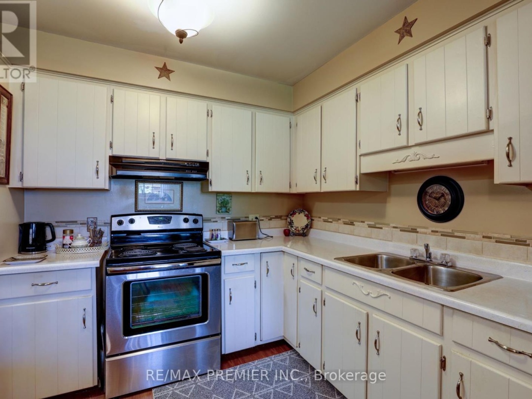 14 - 433 MAY STREET, 