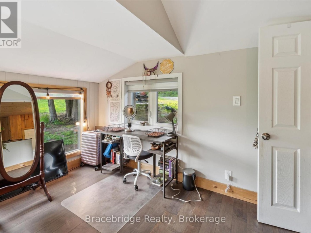 1151 BEATRICE TWN LINE, 