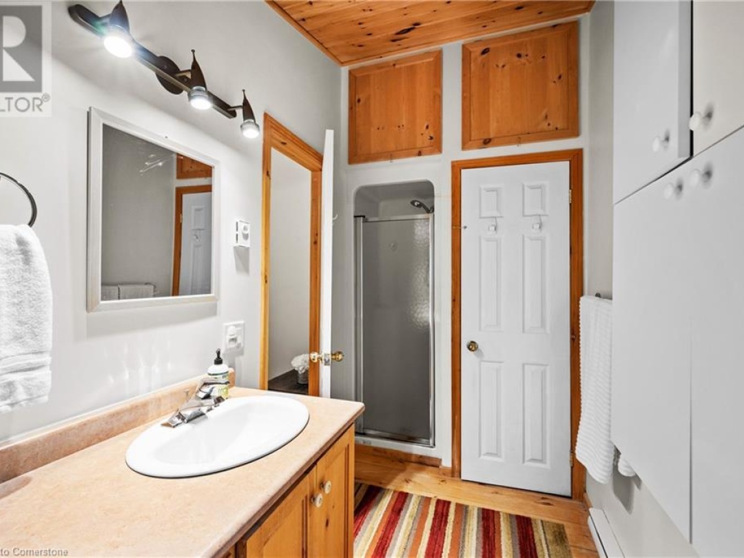1076 Thanksgiving Rock Way, Kahshe Lake