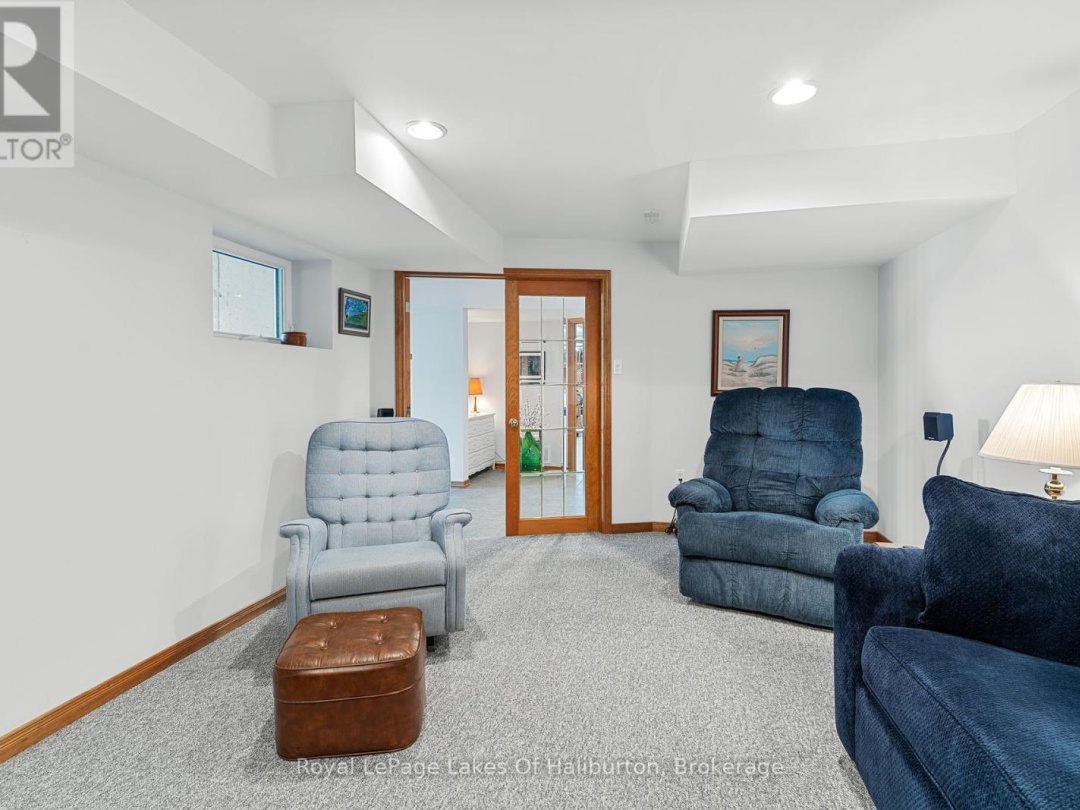 1089 PIONEER ROAD, 
