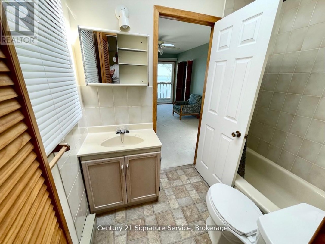 264 ROBINS POINT ROAD, Georgian Bay