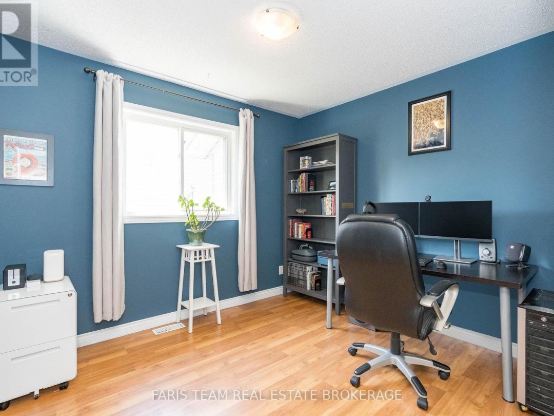 33 GEORGIAS WALK, 
