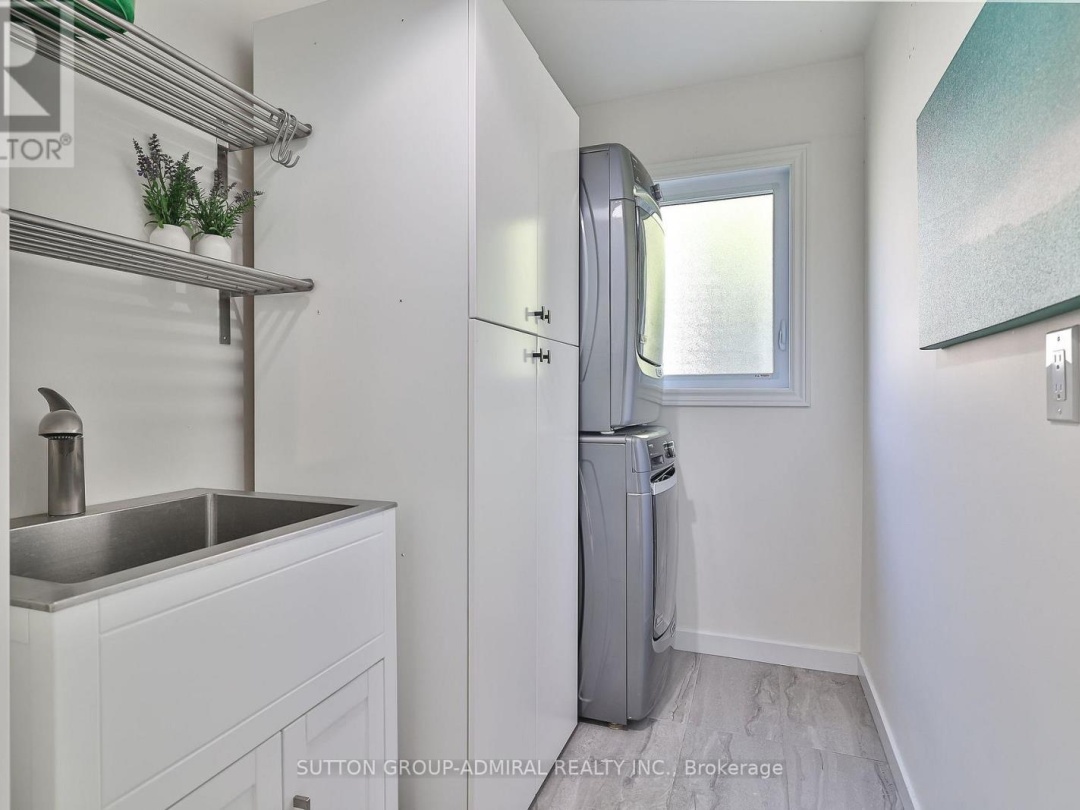 112 BAYSHORE DRIVE, Lake Simcoe