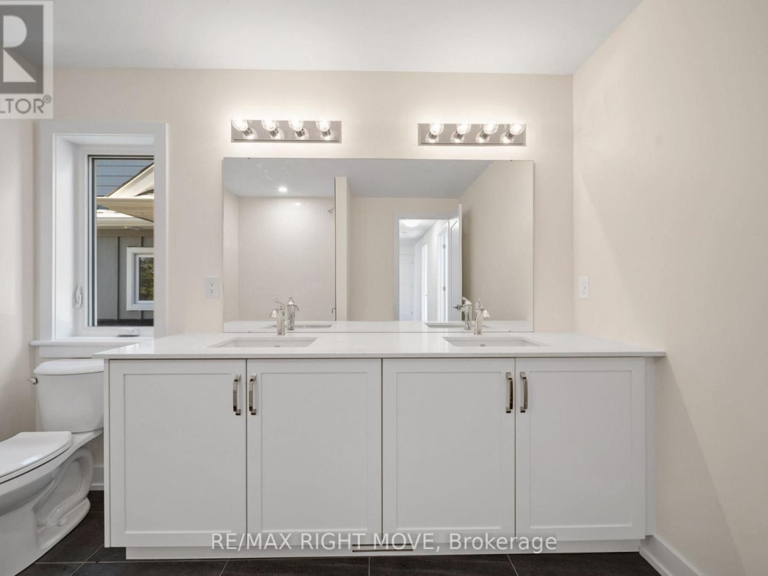 3194 ORION BOULEVARD, 