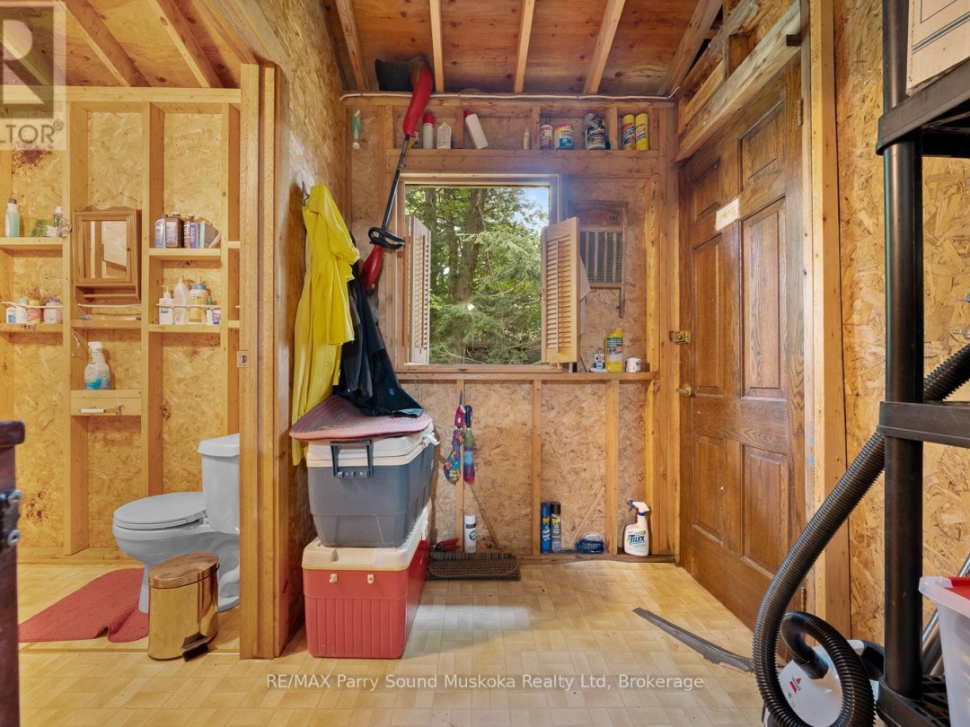 897 172 WA HORSESHOE LAKE, 