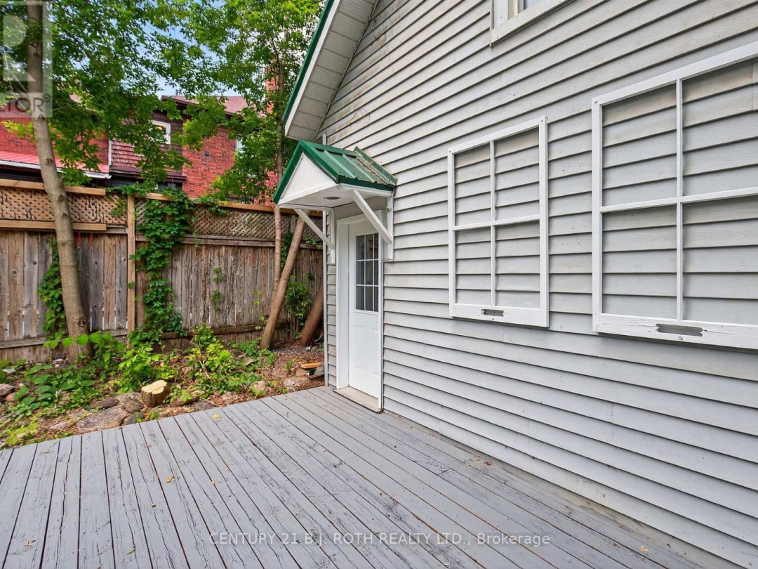 153 LACLIE STREET, 