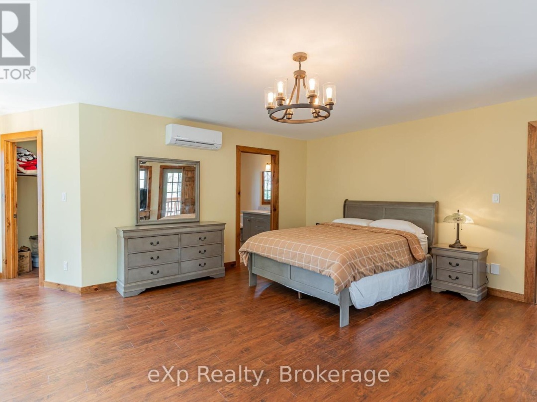 35 KEEFER STREET, 