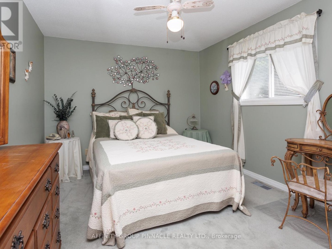 3 HEMLOCK STREET, 