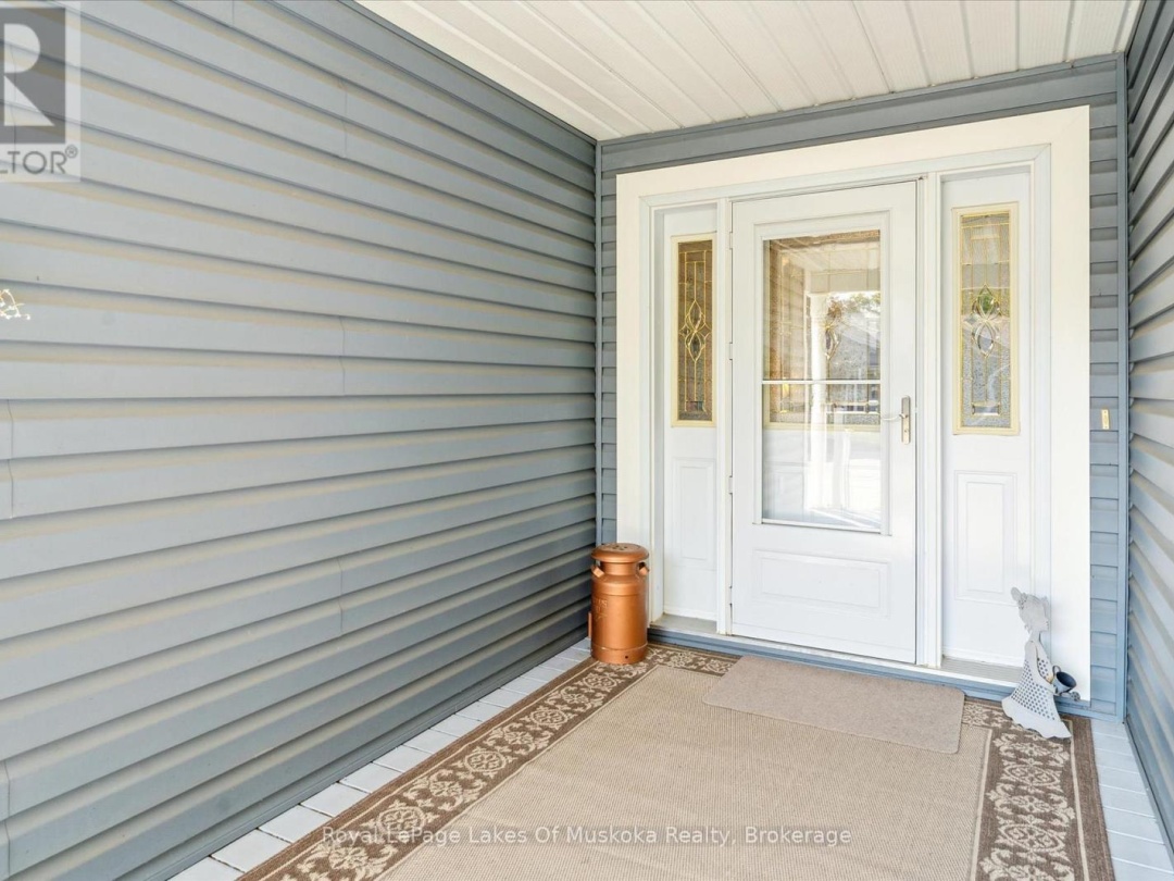 7 INVERARAY COURT, 
