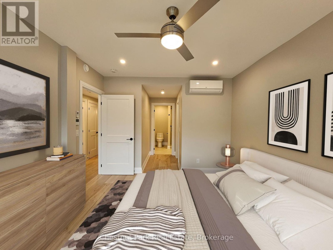 301 200 Anglo Street, South Muskoka Lake