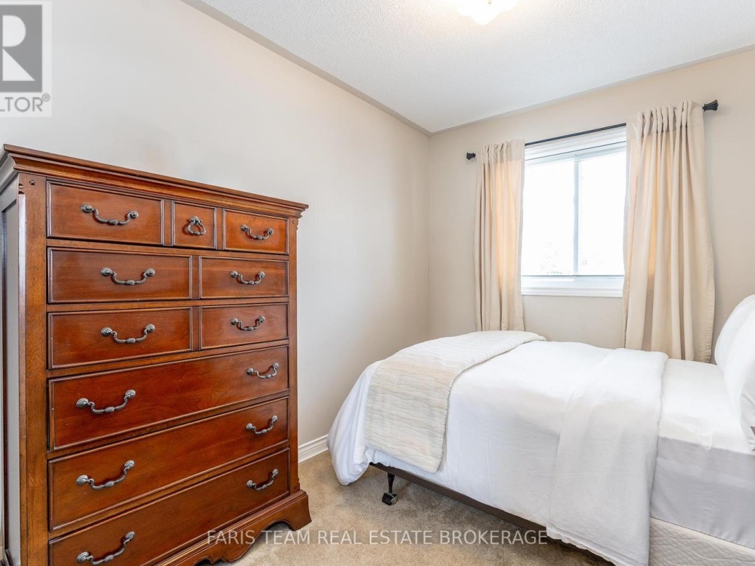 83 GEORGIAS WALK, 