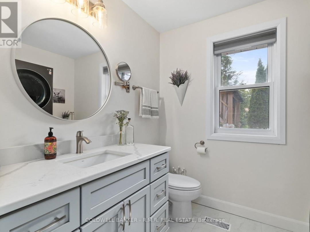 2850 PERRY AVENUE, 