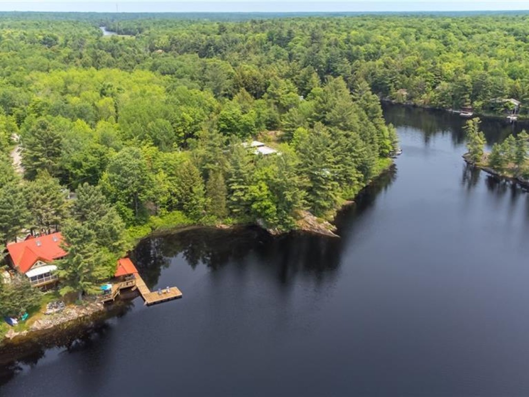 235 Loch Erne Road, Vowel Lake