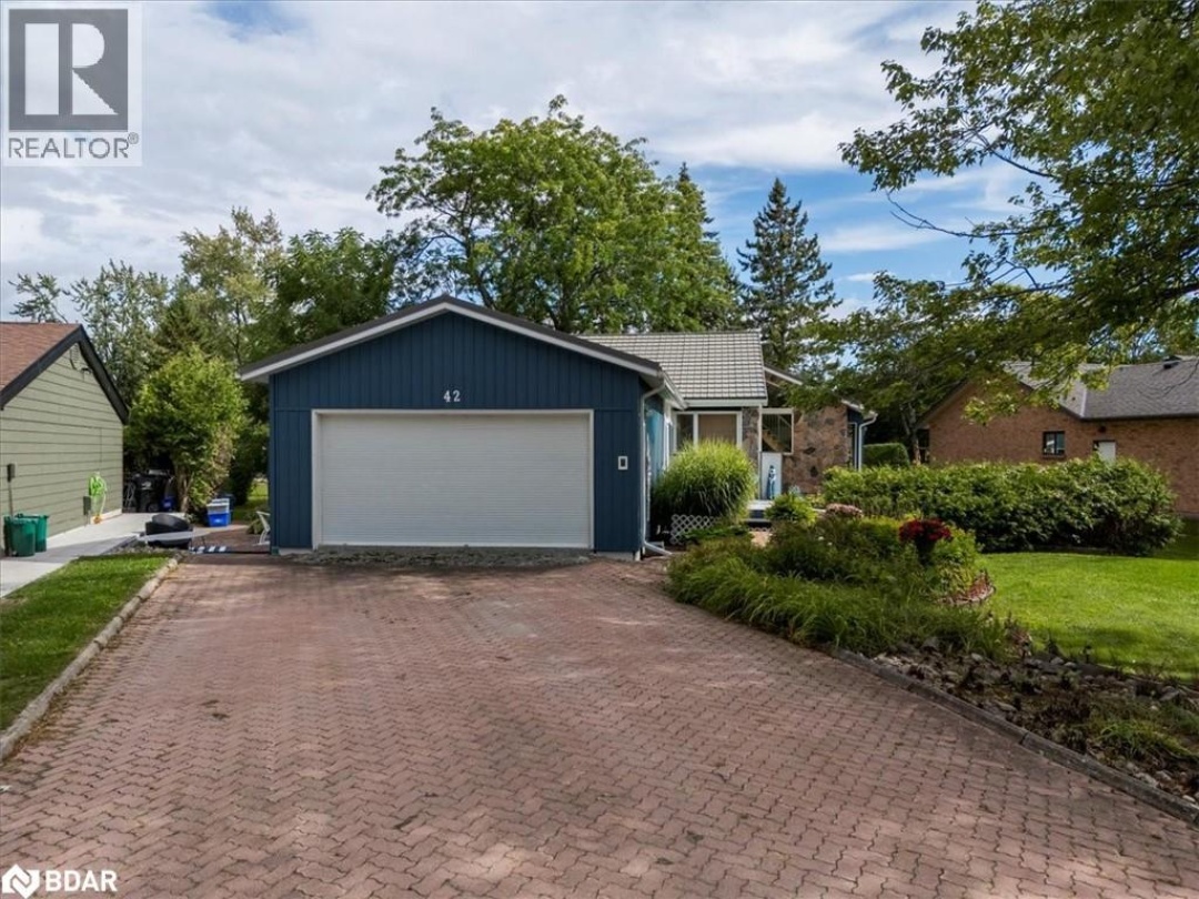 42 OLD INDIAN Trail, 