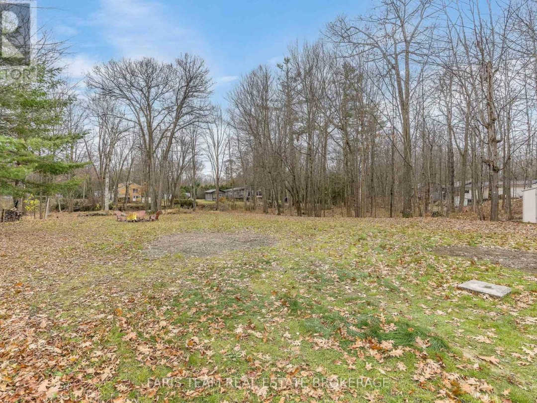 7516 ISLAND CRESCENT, 