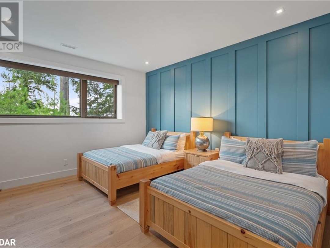 124 Claren Crescent Crescent, Lake Vernon