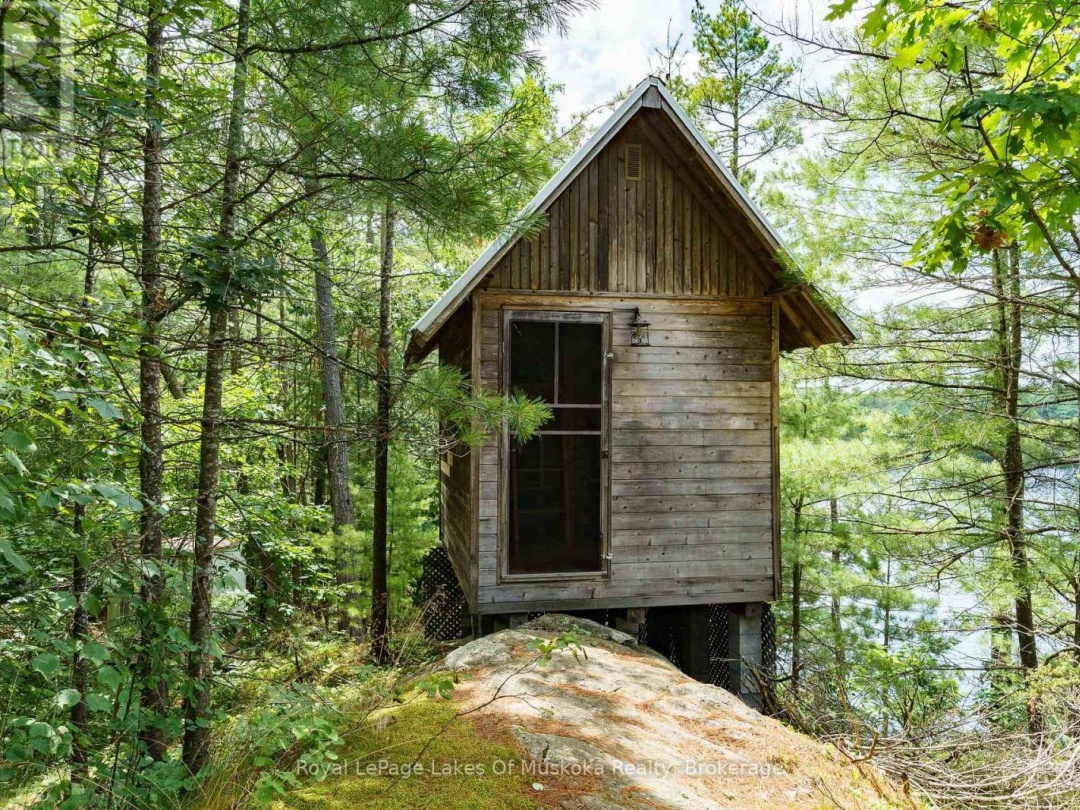 998 GULL LAKE, 