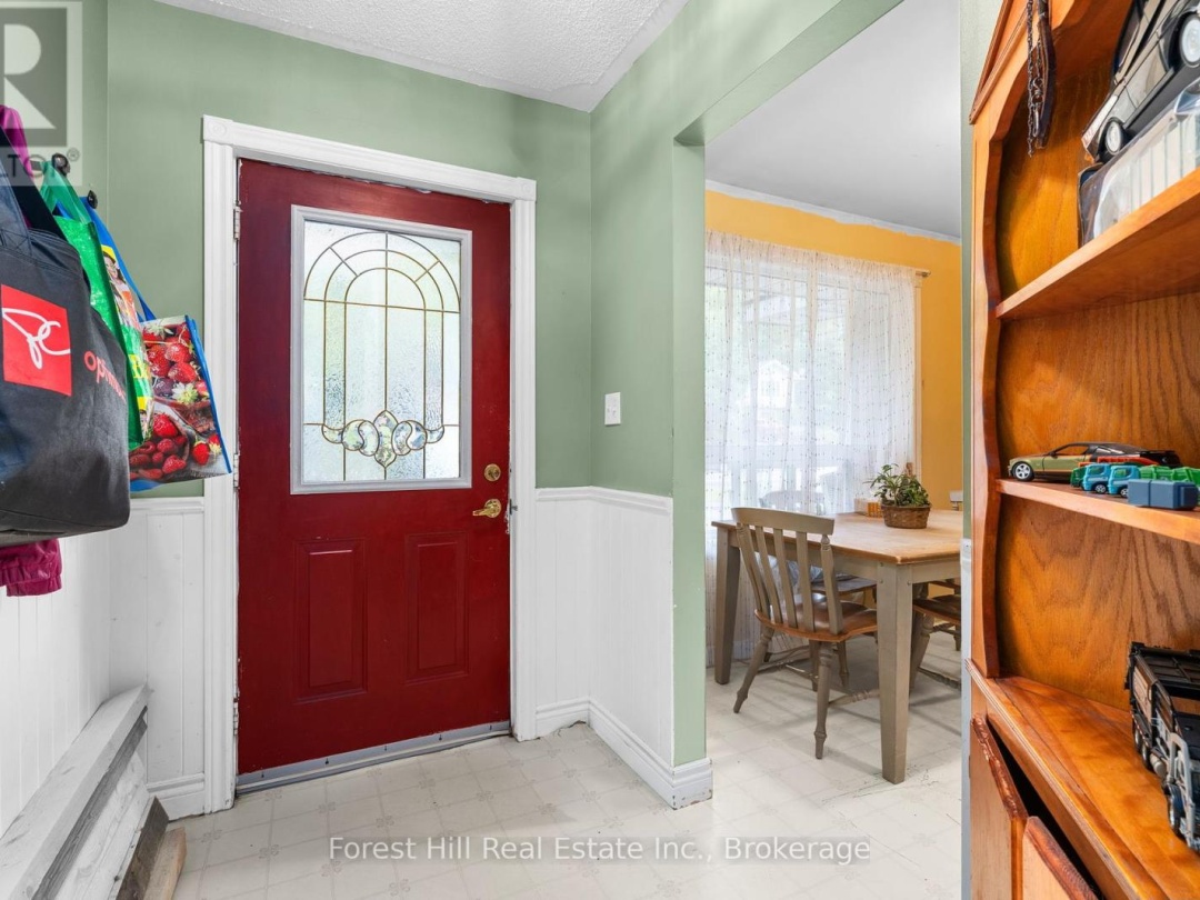 12 CRESTVIEW DRIVE, 