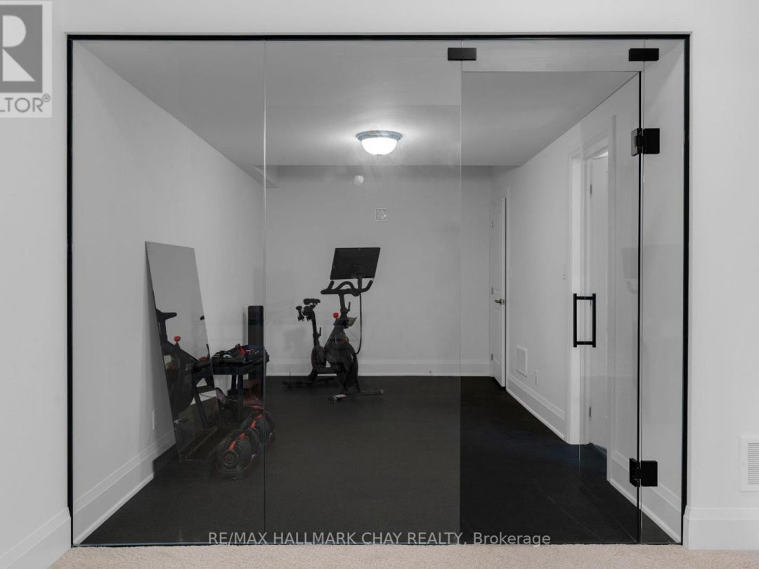 72 GEORGIAN GRANDE DRIVE, 