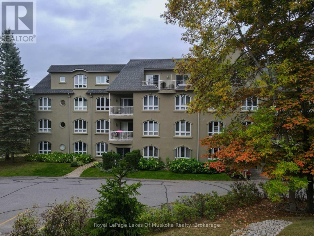 106 - 31 DAIRY LANE, Muskoka River
