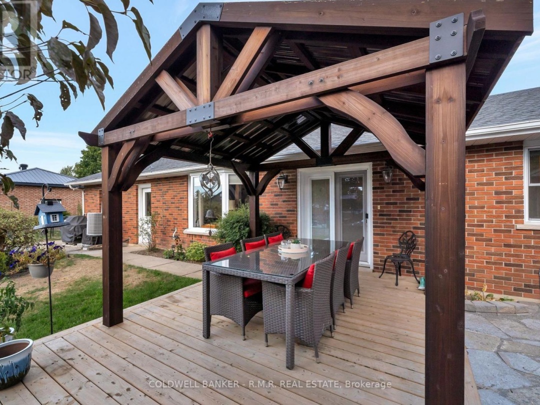 2850 PERRY AVENUE, 