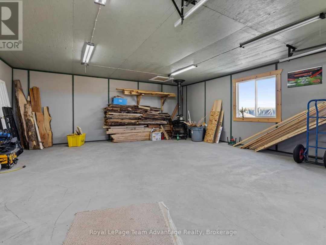 28 Meadowcrest Drive, McDougall