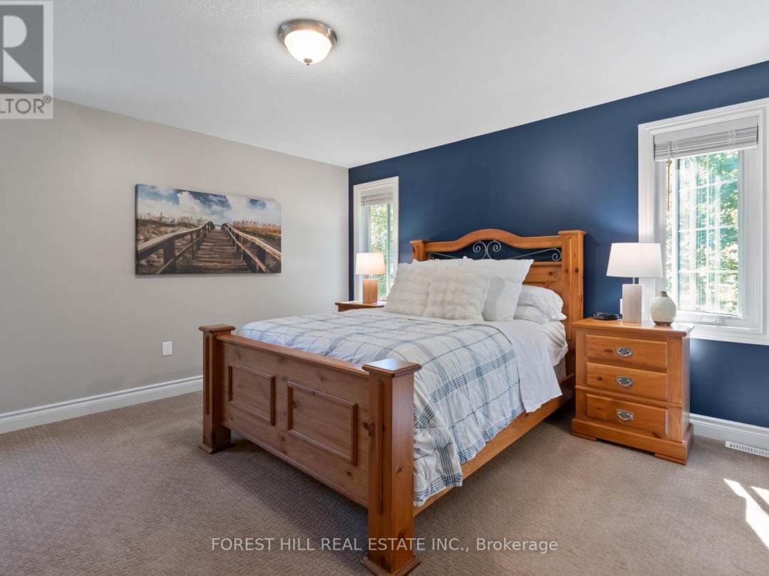 1025 TOWER CRESCENT, 