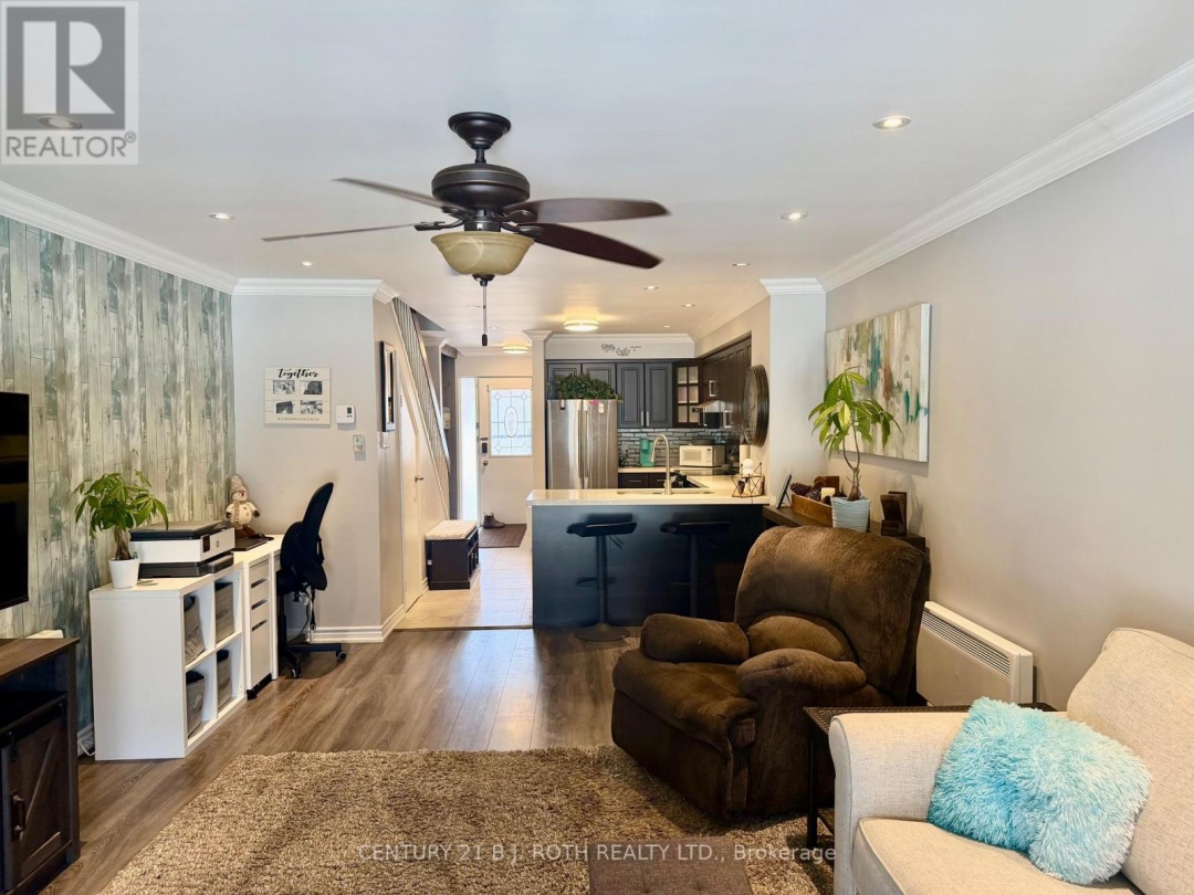 6 - 70 LAGUNA PARKWAY, Lake Simcoe