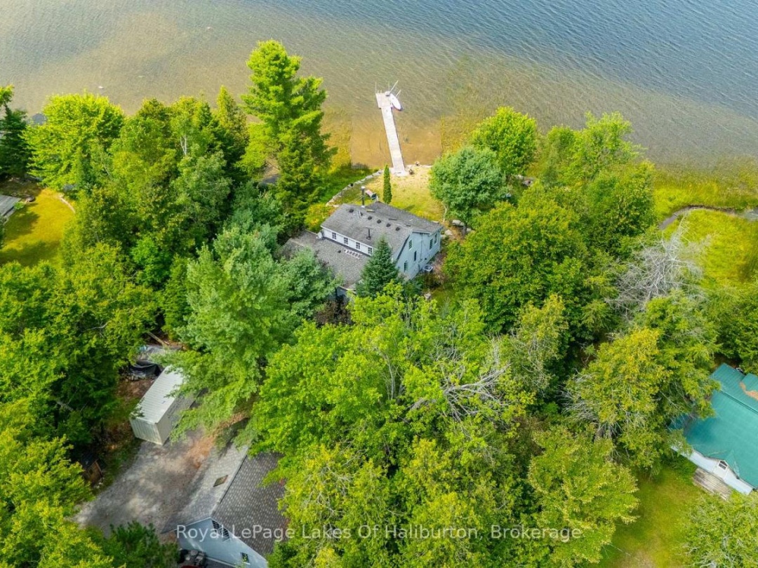 1049 NINATIGO LANE, 