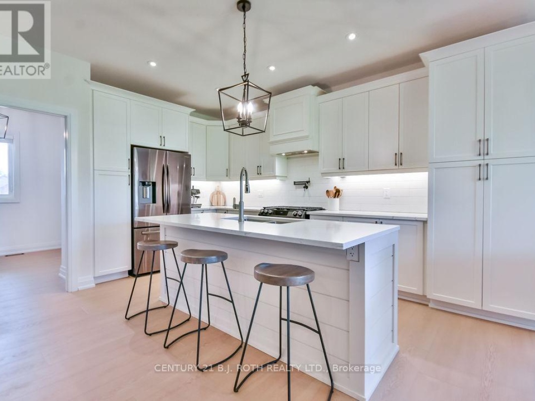 51 CHESLOCK CRESCENT, 